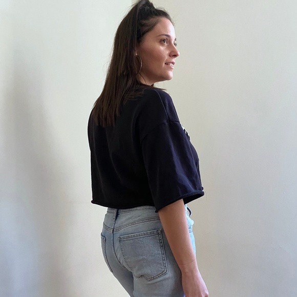 🛍BOGO🛍 H&M Embroidered Crop Top - Picture 4 of 6